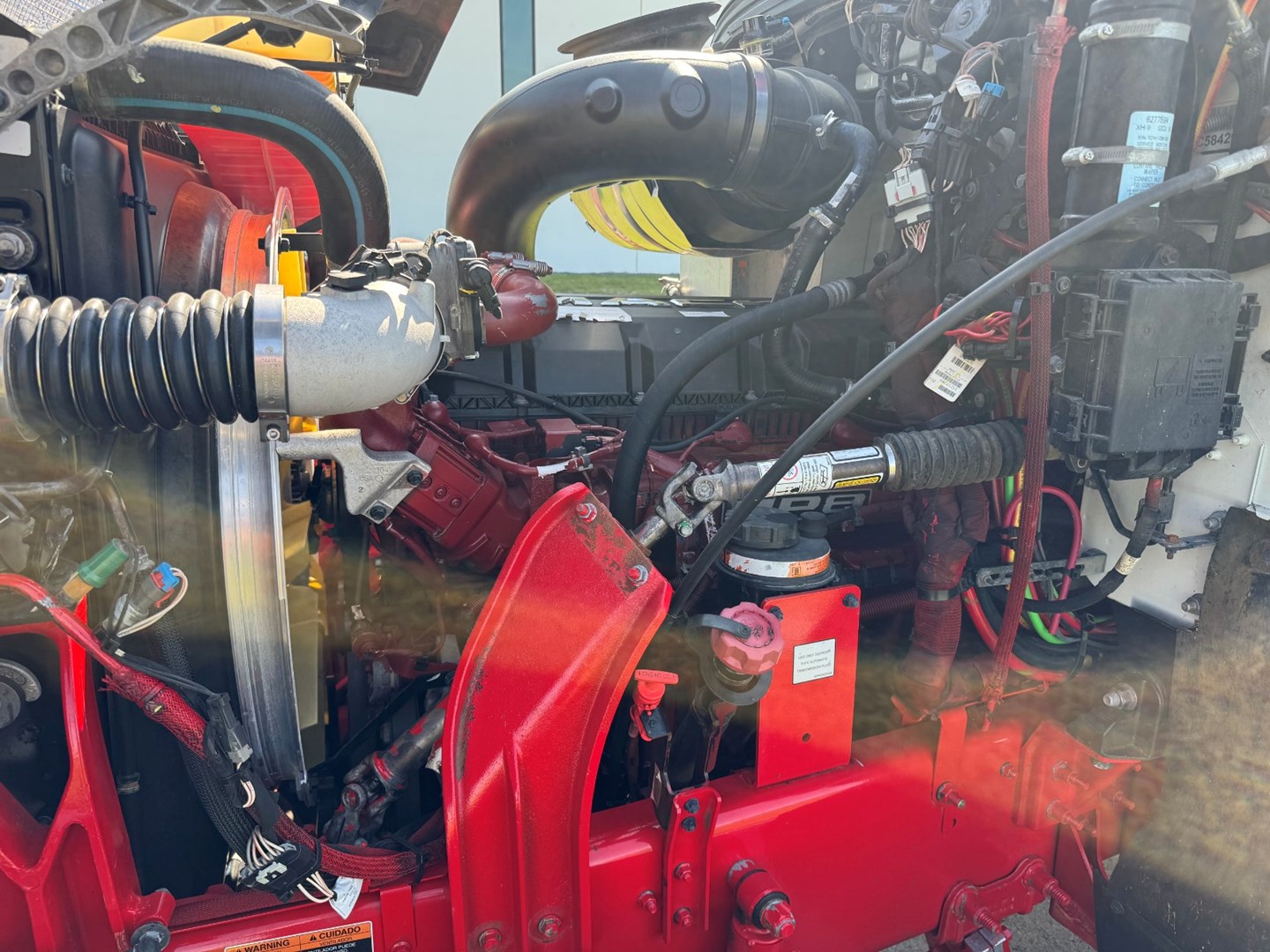 Used 2023 Mack Pinnacle - image 9